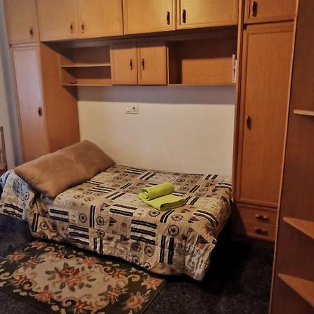 Ferienwohnung A Cinco Minutos De Todo Oviédo Exterior foto