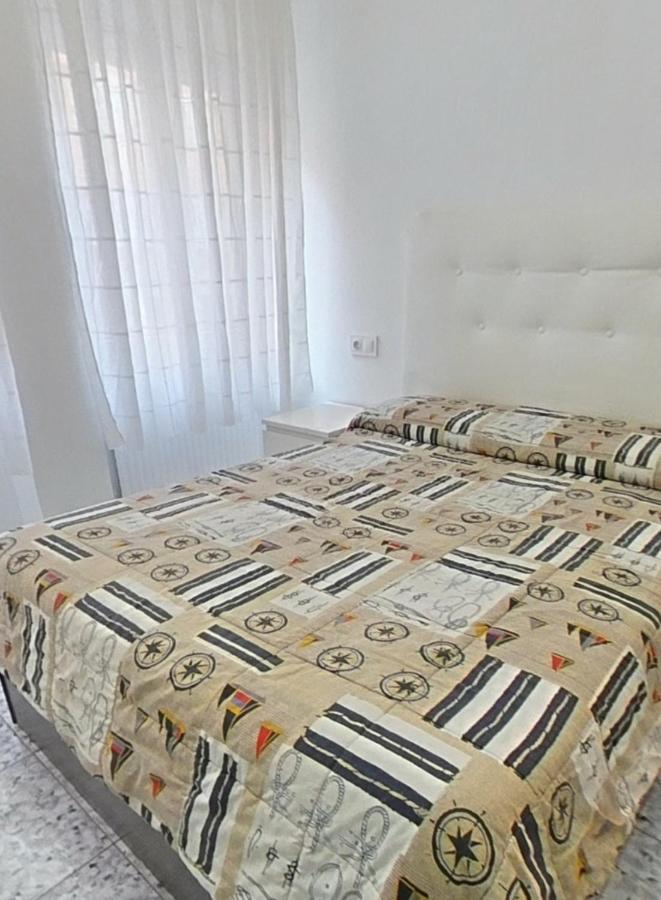 Ferienwohnung A Cinco Minutos De Todo Oviédo Exterior foto